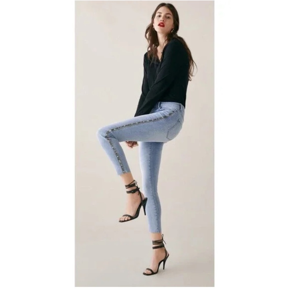 Zara Embellished Side Stripe Jeans Light Wash Frayed Ankle Skinny Denim Size 6 - Picture 8 of 8
